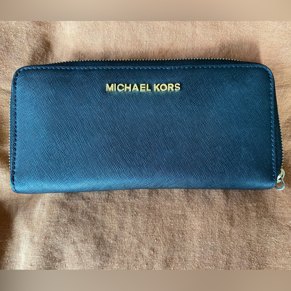 Michael Kors Wallet - Black with Gold Zipper